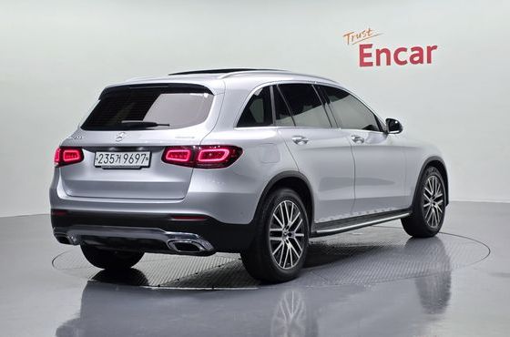 Mercedes-Benz GLC-Class GLC300 4MATIC — пробег 50 369 км — фото 2 из 5