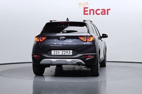 Kia Stonic 1.4 Trendy — пробег 59 079 км — фото 4 из 5