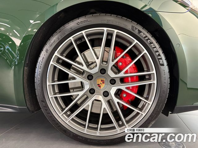 Porsche Panamera 4.0 GTS — пробег 3 112 км — фото 5 из 5