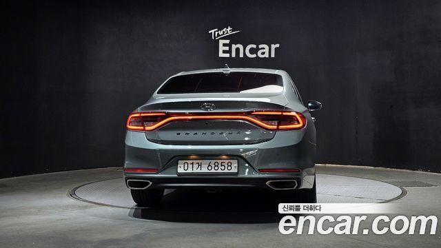 Hyundai Grandeur из Кореи Encar