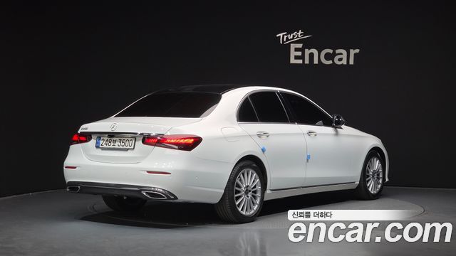 Mercedes-Benz E-Class из Кореи Encar