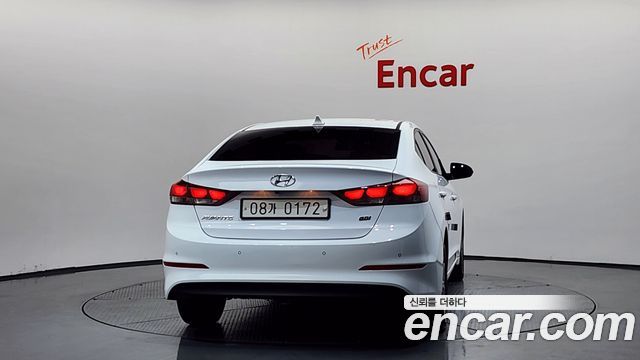 Hyundai AVANTE из Кореи Encar