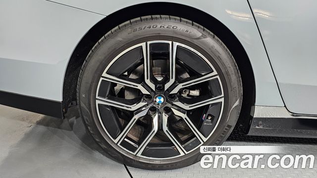 BMW 7-Series из Кореи Encar