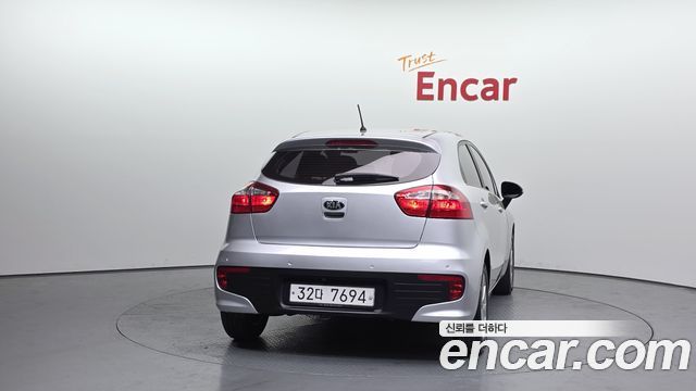 Kia pride из Кореи Encar