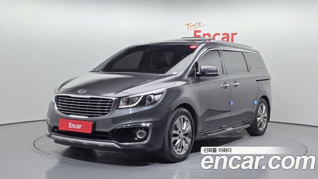 Kia Carnival 9-seater Noblesse — пробег 177 281 км — фото 1 из 5