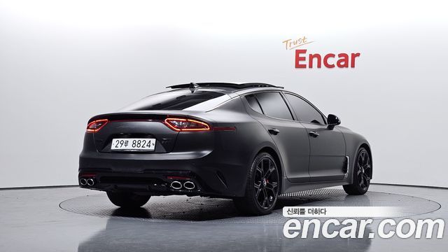 Kia Stinger из Кореи Encar