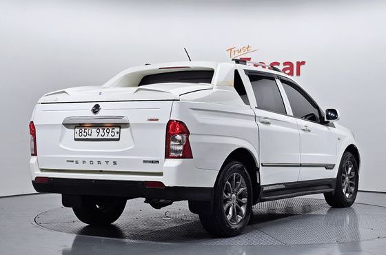 Ssangyong KORANDO Extreme 4WD — пробег 92 919 км — фото 2 из 5