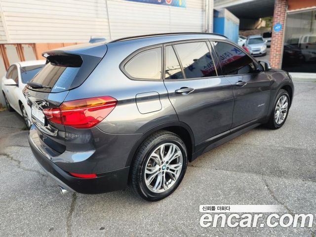 BMW X1 xDrive 20d Joy — пробег 98 500 км — фото 5 из 5