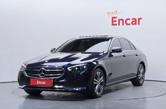 Mercedes-Benz E-Class E350 4MATIC Avantgarde — пробег 75 136 км — фото 1 из 5
