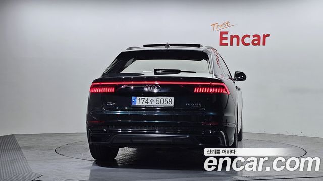 Audi Q8 из Кореи Encar
