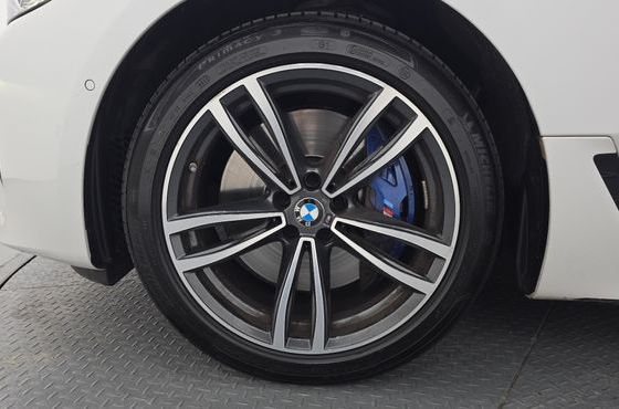 BMW Gran Turismo 620d M Sport — пробег 51 219 км — фото 5 из 5