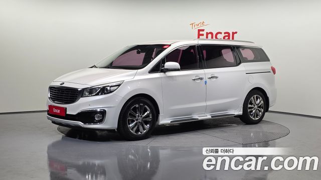 Kia Carnival из Кореи Encar
