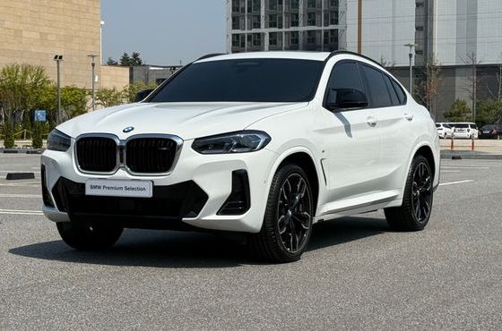 BMW X4 xDrive M40i — пробег 4 775 км — фото 1 из 5