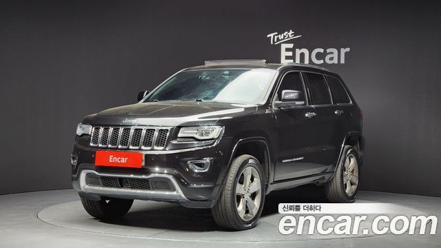 Jeep Cherokee 3.0 Diesel Overland WK2 — пробег 256 225 км — фото 1 из 5