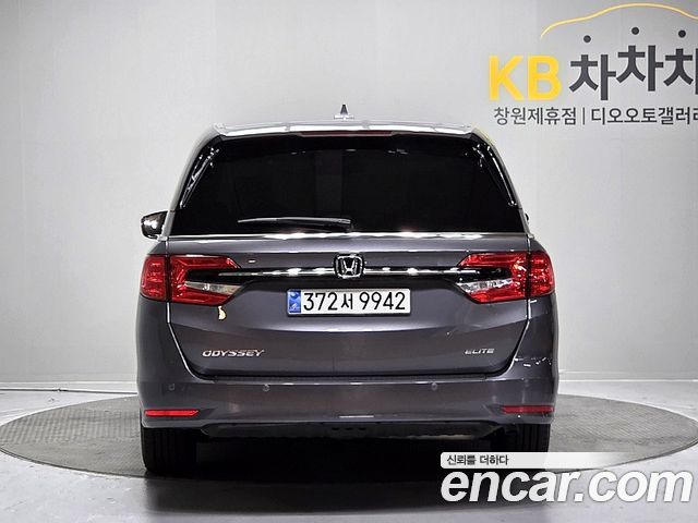 Honda Odyssey 3.5 5th — пробег 79 907 км — фото 4 из 5