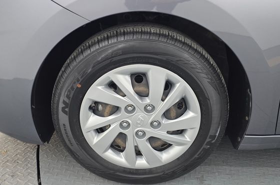 Hyundai AVANTE 1.6 Style — пробег 11 801 км — фото 5 из 5