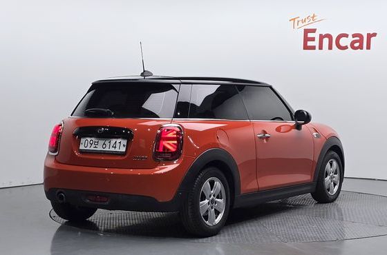 Mini Cooper Standard Third Generation — пробег 58 093 км — фото 2 из 5
