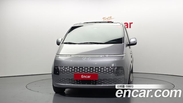 Hyundai Staria Tourer 9-Seater Modern — пробег 16 207 км — фото 3 из 5