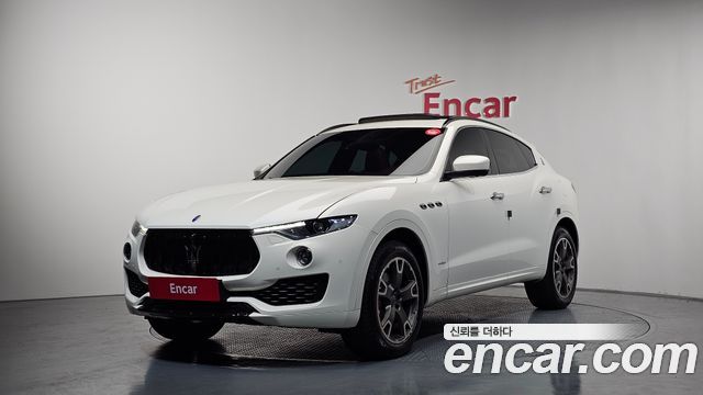 Maserati Levante из Кореи Encar