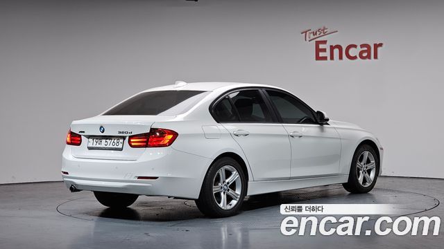 BMW 3-Series из Кореи Encar