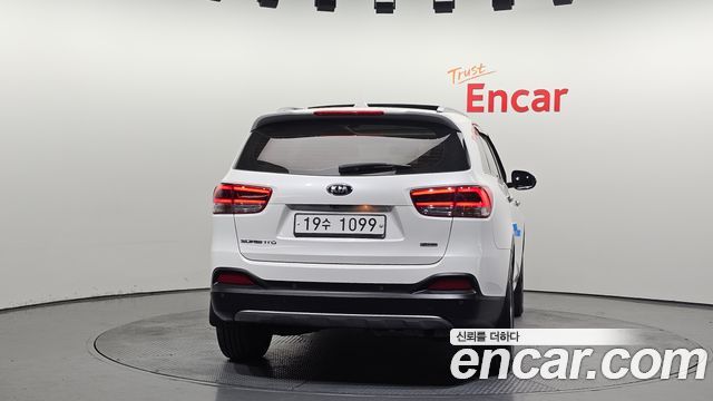 Kia Sorento Diesel 2.0 2WD Prestige — пробег 86 277 км — фото 4 из 5