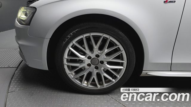 Audi A4 из Кореи Encar