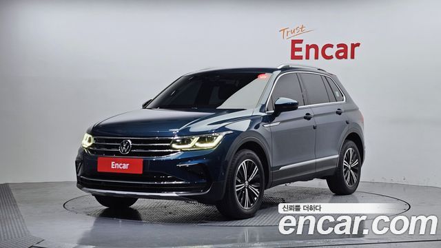 Volkswagen Tiguan 2.0 TDI 4-Motion Premium — пробег 105 722 км — фото 1 из 5