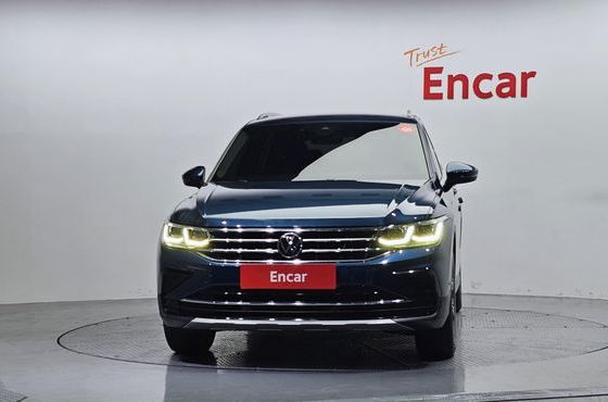 Volkswagen Tiguan 2.0 TDI 4-Motion Premium — пробег 105 722 км — фото 3 из 5