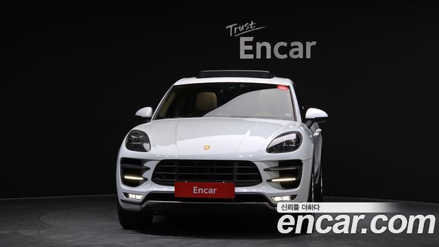 Porsche Macan из Кореи Encar