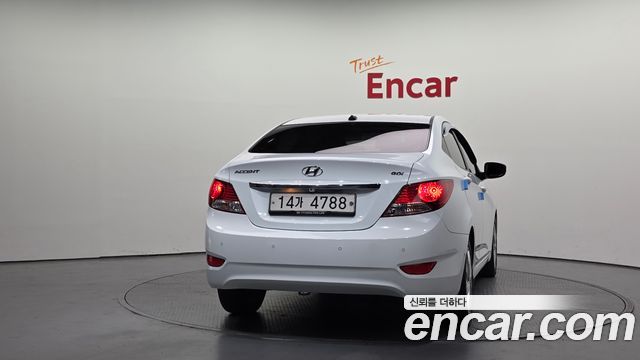 Hyundai Accent из Кореи Encar