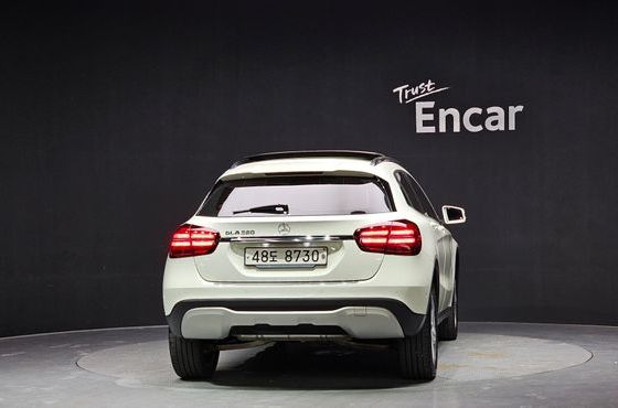 Mercedes-Benz GLA-Class GLA220 — пробег 91 125 км — фото 4 из 5
