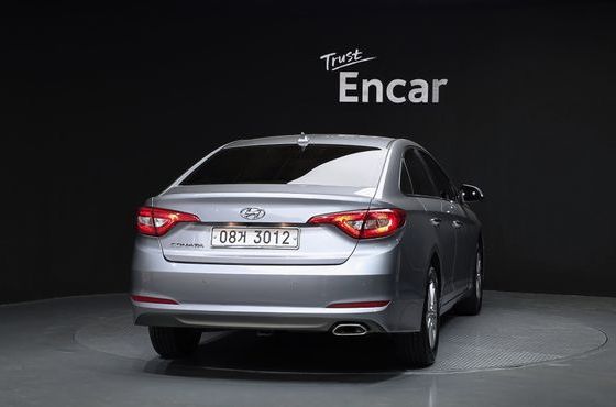 Hyundai Sonata LPI Premium — пробег 231 837 км — фото 4 из 5