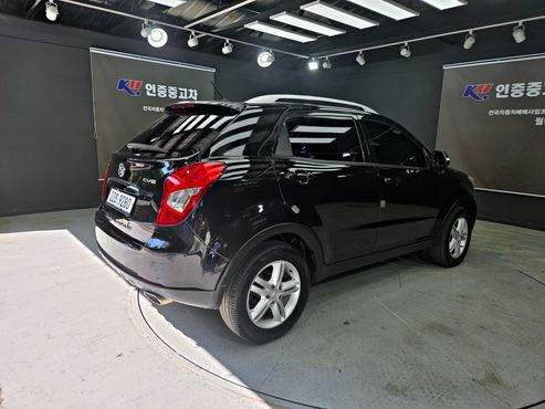 Ssangyong KORANDO 2.0 CVS 2WD High-Deluxe — пробег 156 958 км — фото 2 из 5