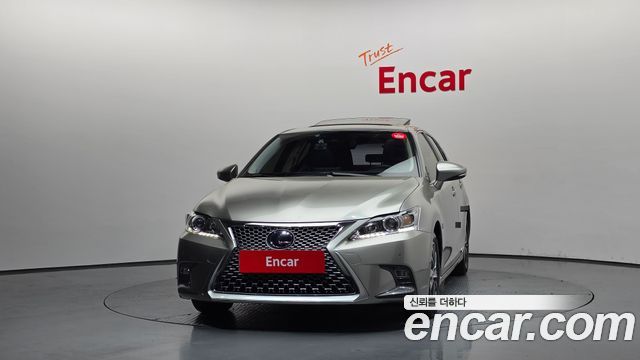 Lexus CT200h из Кореи Encar