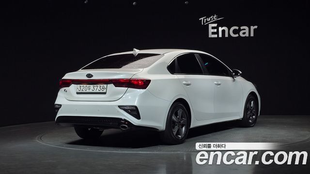 Kia K3 из Кореи Encar
