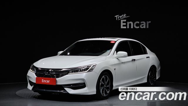 Honda Accord 2.4 9th — пробег 136 758 км — фото 1 из 5