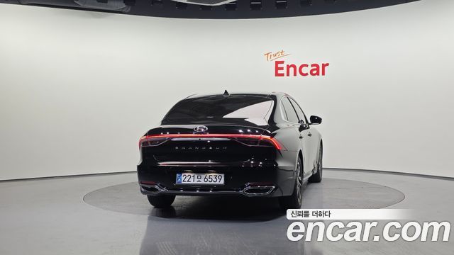 Hyundai Grandeur из Кореи Encar
