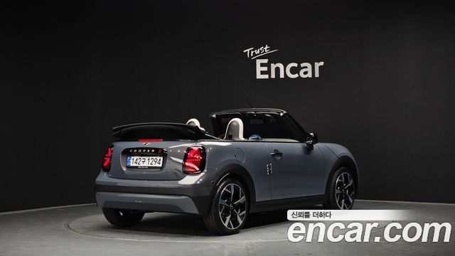 Mini Cooper Convertible из Кореи Encar