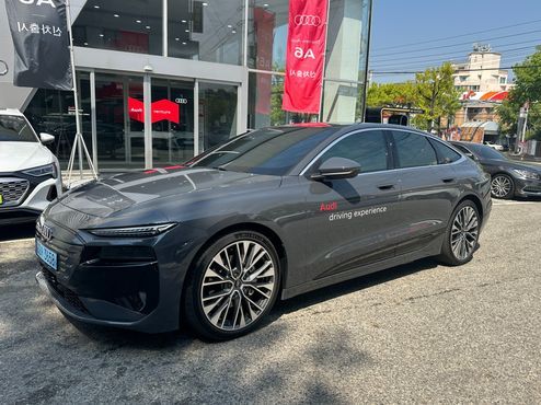 Audi A6 e-Tron Performance Advanced — пробег 6 300 км — фото 1 из 5
