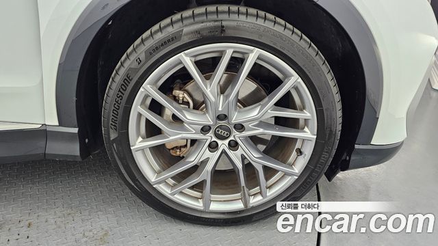 Audi Q4 e-tron из Кореи Encar