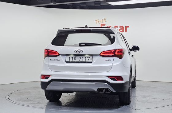 Hyundai Santafe Diesel 2.0 2WD Exclusive — пробег 133 705 км — фото 4 из 5