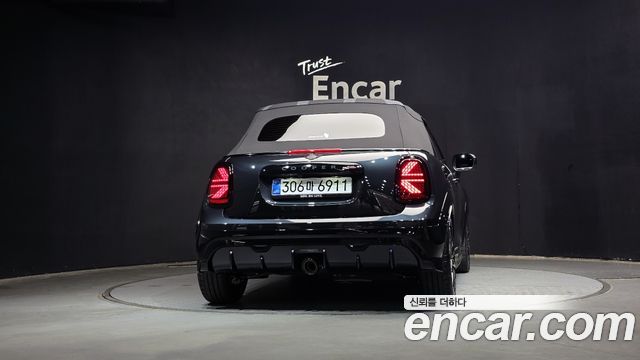 Mini Cooper Convertible из Кореи Encar
