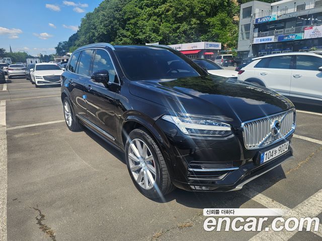 Volvo XC90 T6 Inscription — пробег 105 398 км — фото 3 из 5