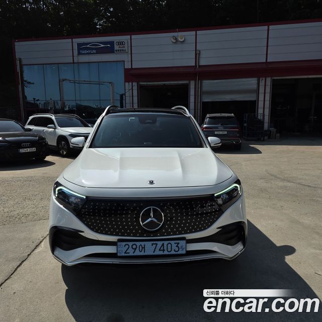 Mercedes-Benz EQB EQB300 4MATIC AMG Line — пробег 6 053 км — фото 1 из 5