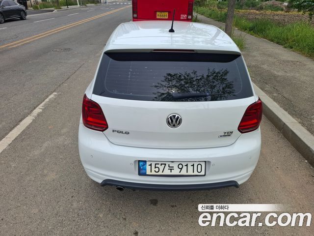 Volkswagen Polo из Кореи Encar