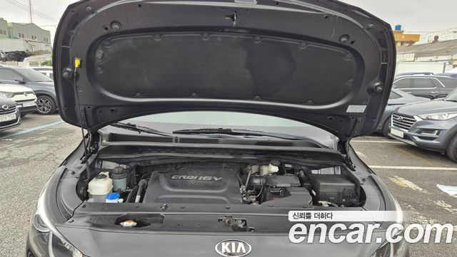 Kia Carnival 9-seater Prestige — пробег 148 860 км — фото 2 из 5