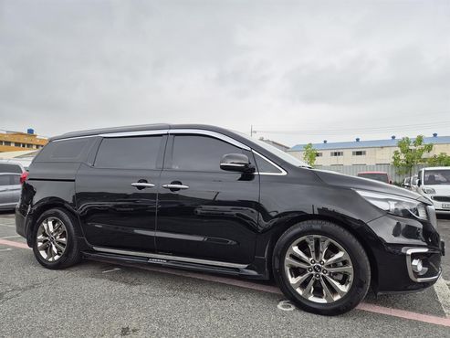 Kia Carnival 9-seater Prestige — пробег 148 860 км — фото 3 из 5