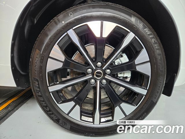 Volvo XC60 из Кореи Encar