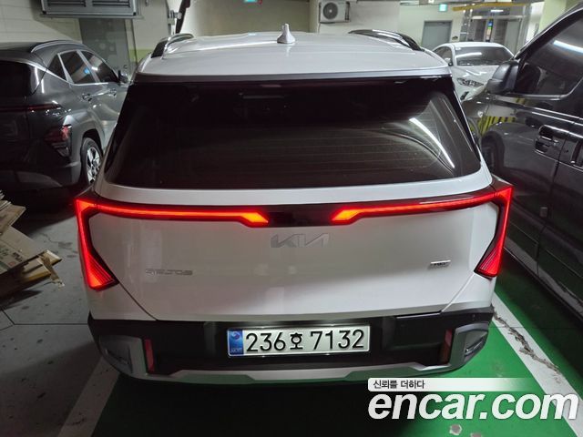 Kia Seltos HEV 1.6 2WD Signature — пробег 650 км — фото 4 из 5