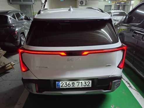Kia Seltos HEV 1.6 2WD Signature — пробег 650 км — фото 4 из 5